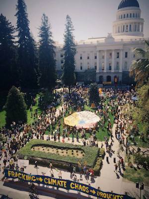 Californians rally to save their state - Earthworks
